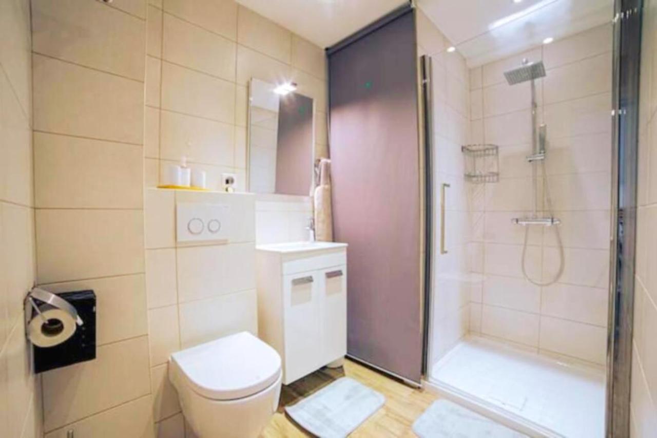 Cocoon Center - Rue D'Antibes - 200M Plage- Clim - Wifi - Unique Cannes Zewnętrze zdjęcie
